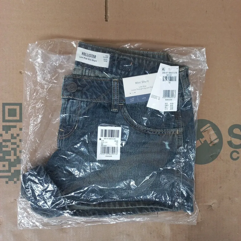 BAGGED HOLLISTER LOW-RISE MINI DENIM SKORT IN BLUE SIZE UK 14