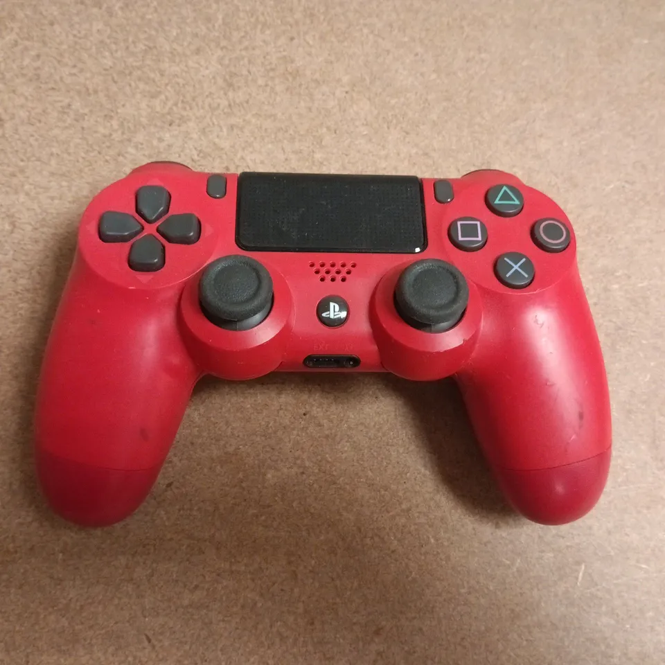 SONY PLAYSTATION 4 DUALSHOCK 4 WIRELESS CONTROLLER IN RED