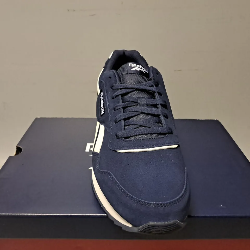 BOXED REEBOK GLIDE RIPPLE TRAINERS - UK 10