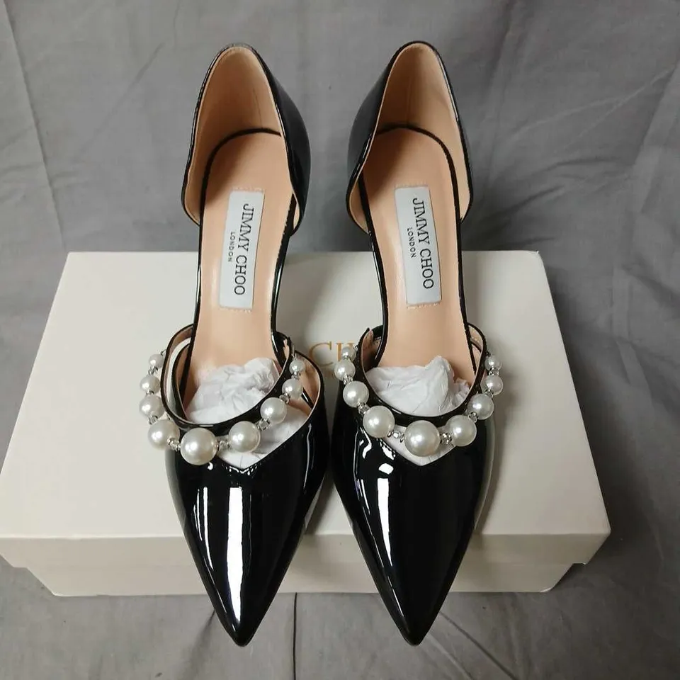 JIMMY CHOO BLACK PATENT LEATHER PUMPS WITH PEARL EMBELLISHMENT, SIZE 37