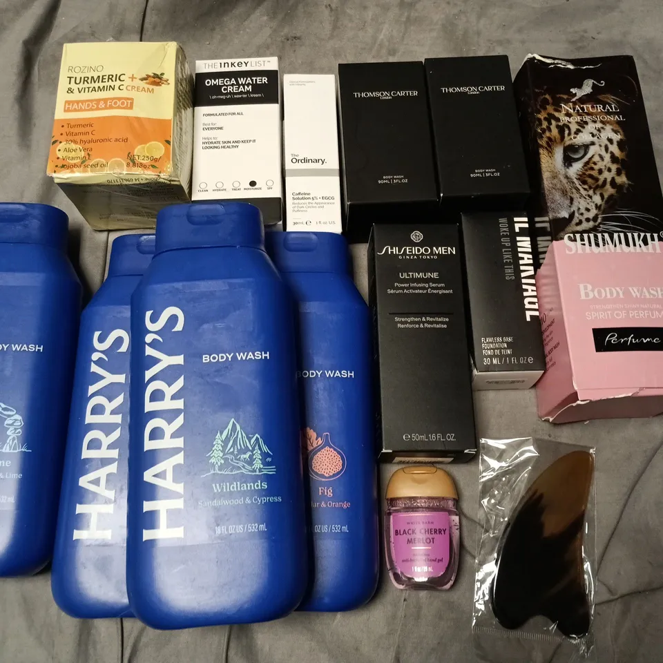 LOT OF 14 ASSORTED HEALTH AND BEAUTY ITEMS TO INCLUDE HARRYS BODY WASH AND THOMAS CARTER BODY WASH