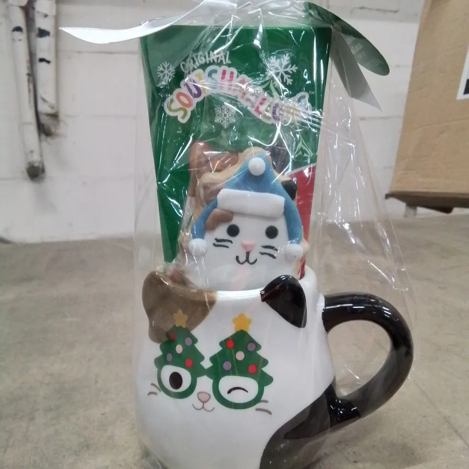 MARSHMALLOW CAT MUG