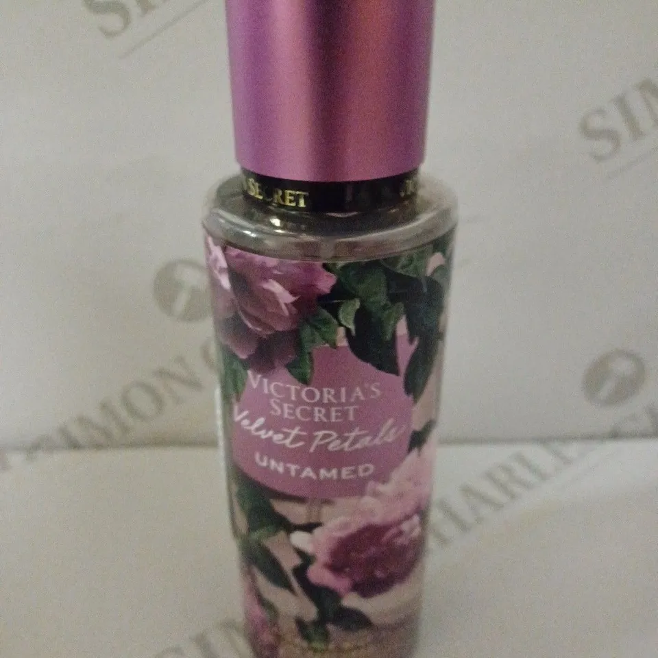 VICTORIA'S SECRET VELVET PETALS UNTAMED FRAGRANCE MIST 250ML