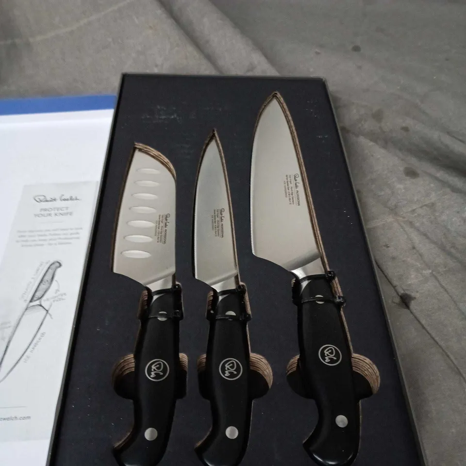 PROFESSIONAL HOME CHEF KNIFE SET – 3-PIECE BOXED WITH SANTOKU 12CM, KITCHEN 14CM & CHEF'S 18CM