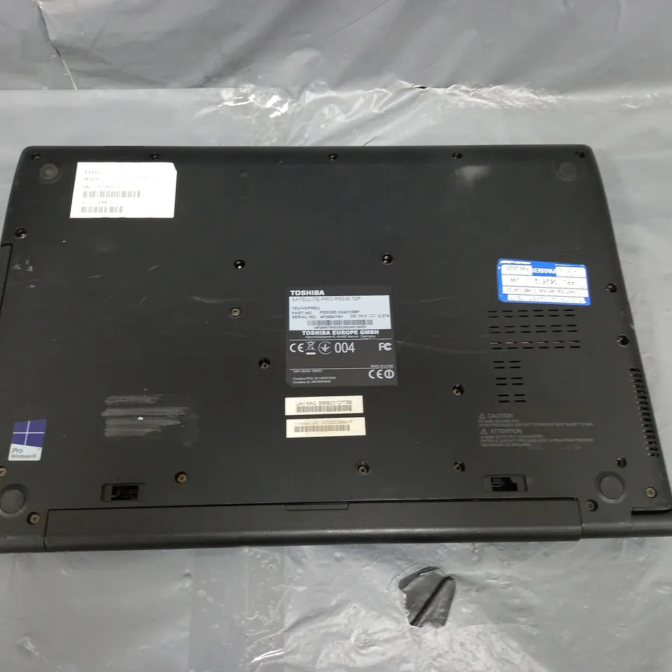 TOSHIBA SATELLITE PRO R50-B	15 INCH I3-4005U 1.70GHZ