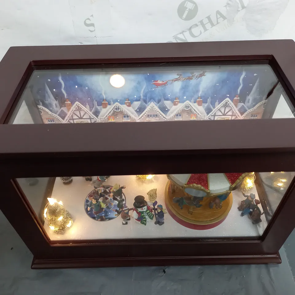 MR CHRISTMAS HEIRLOOM MUSIC BOX
