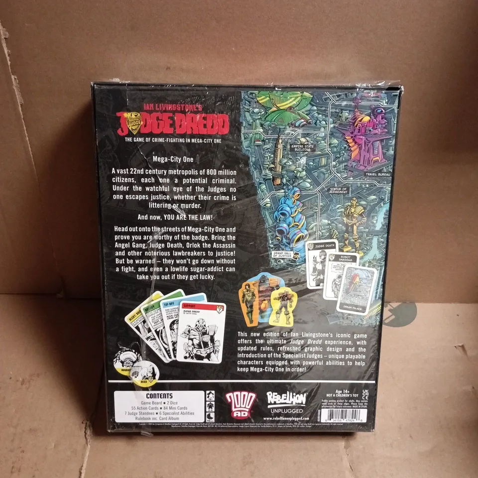 SEALED IAN LIVINGSTONES JUDGE DREDD CRIM FIGHTING BOARD GAME