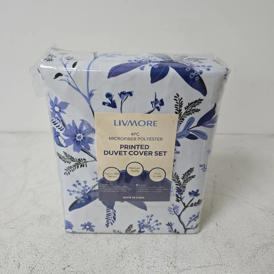LIVMORE 4PC MICROFIBER POLYESTER FLORAL PRINTED DUVET COVER SET IN BLUE - DOUBLE
