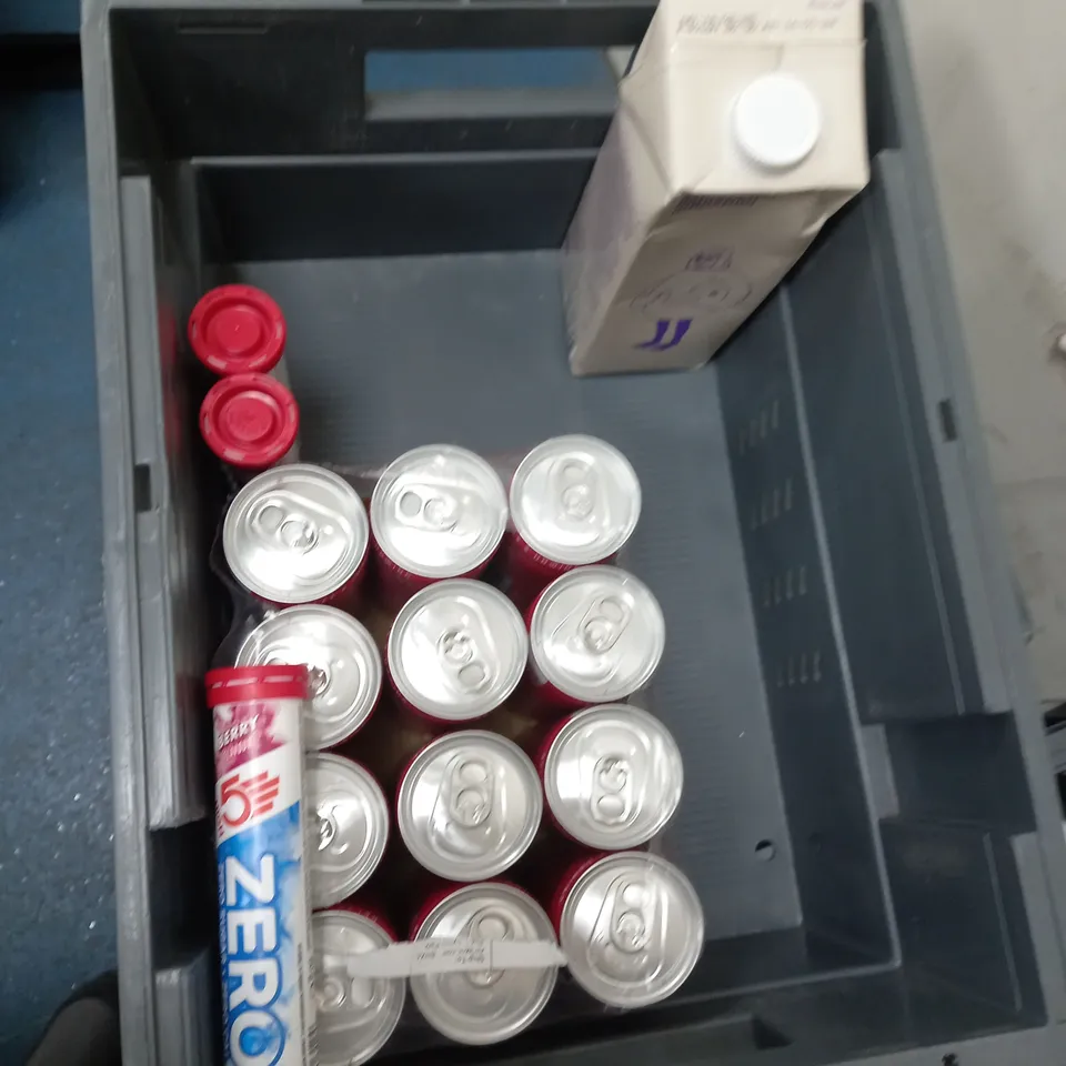 APPROXIMATELY 20 DRINKS ITEMS TO INCLUDE ALMOND MILK, HUEL AND MYPROTEIN WATER