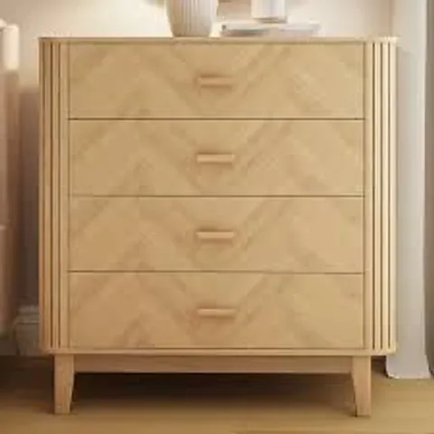 BOXED GFW AXEL OAK 4 DRAWER CHEVRON PATTERN CHEST OF DRAWERS (2 BOXES)
