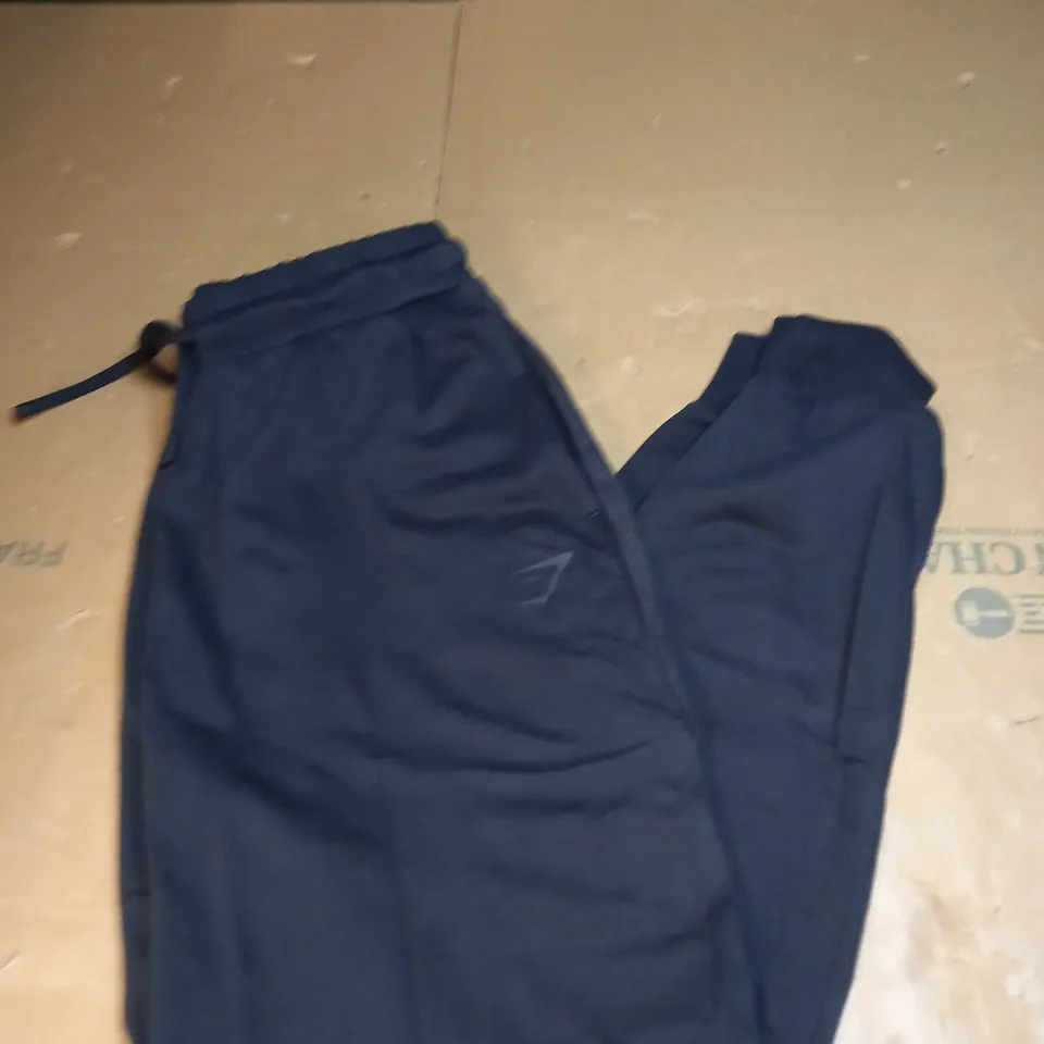 GYMSHARK TRACKSUIT BOTTOMS SIZE S