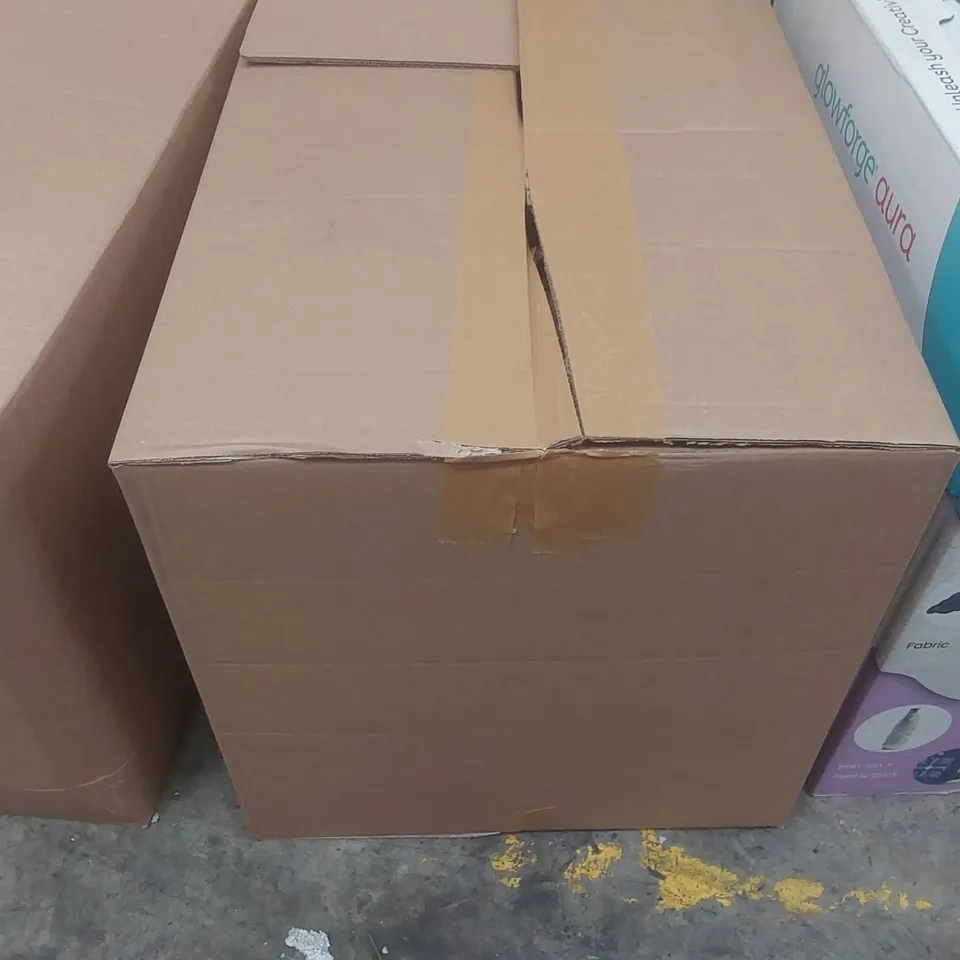 BOX CONTAINING A LARGE QUANTITY OF ASSORTED EASTER PRODUCTS