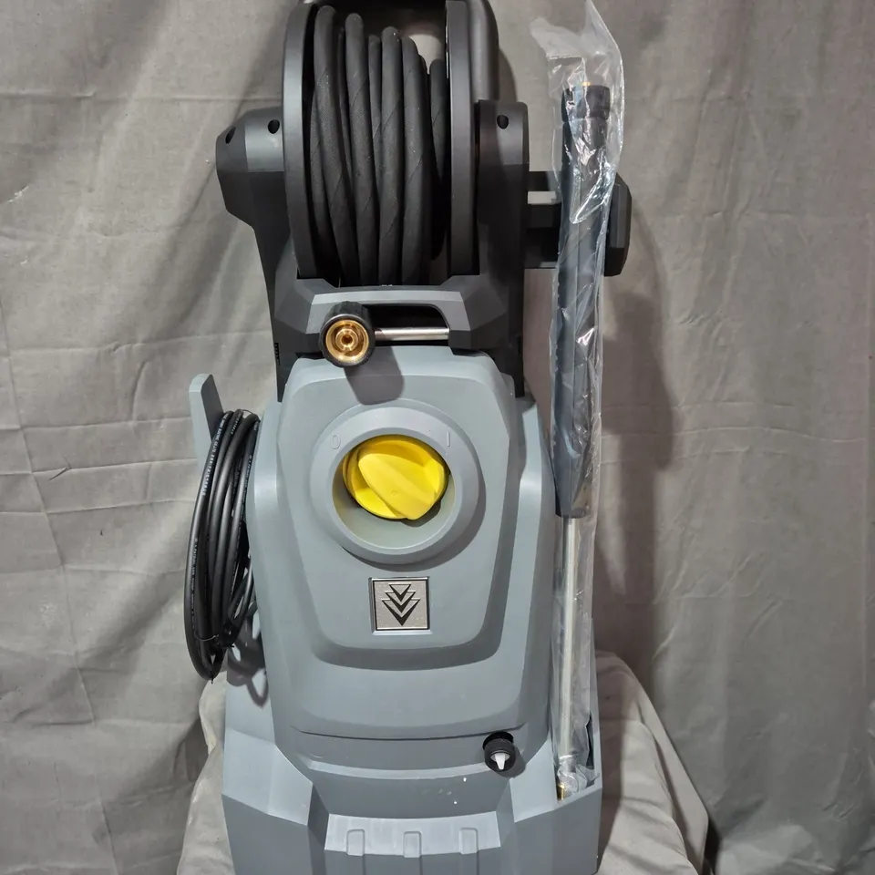 KARCHER PROFESSIONAL HIGH PRESSURE CLEANER