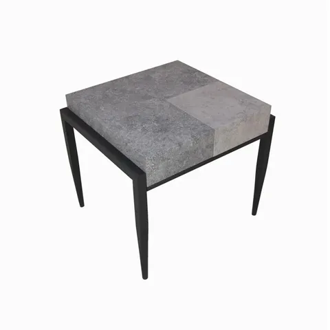 BOXED WANGER SIDE TABLE 