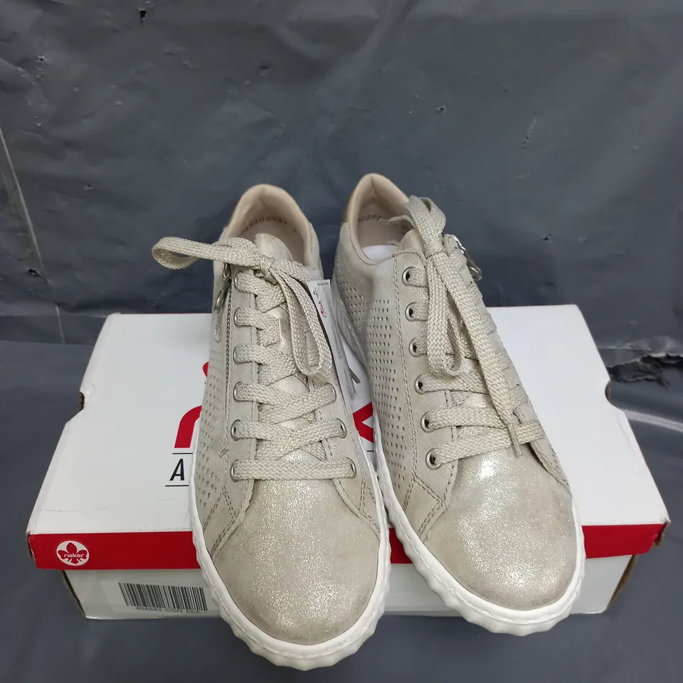 RIEKER ANTI STRESS LEATHER TRAINERS GOLD SIZE 6.5