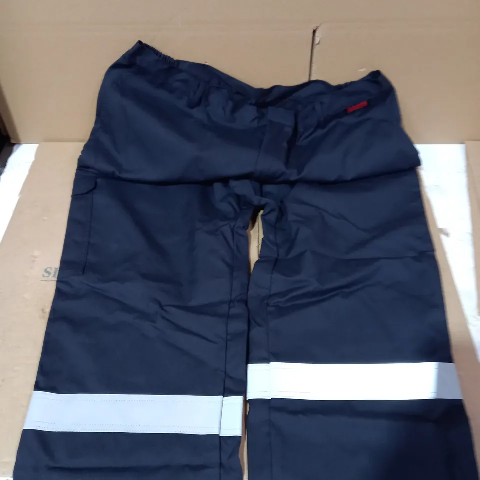 BRAND NEW KERMEL NAVY WORKWEAR PANTS - SIZE 46