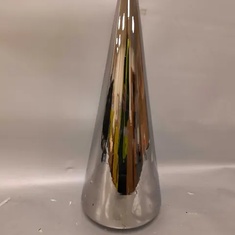 KELLY HOPPEN EXTRA LARGE INDOOR OUTDOOR PRELIT GLASS DECOR - CONE