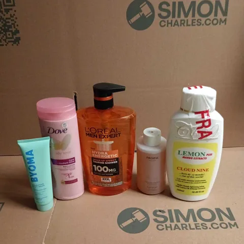 APPROXIMATEY 20 ASSORTED HEALTH AND BEAUTY PRODUCTS TO INCLUDE - L'OREAL MEN EXPERT SHOWER GEL - DOVE BODY LOTION AND TROPIC LUXURY BATH FOAM