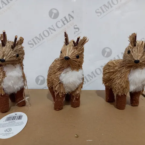 6 X BOXED REINDEER WOVEN DECORATION PIECE 