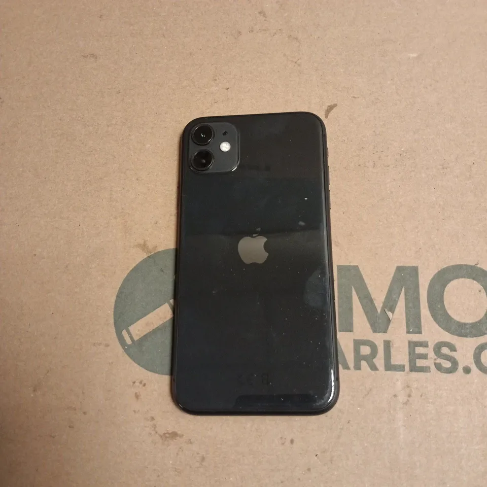 APPLE IPHONE 11 BLACK BOXED WITH CABLE