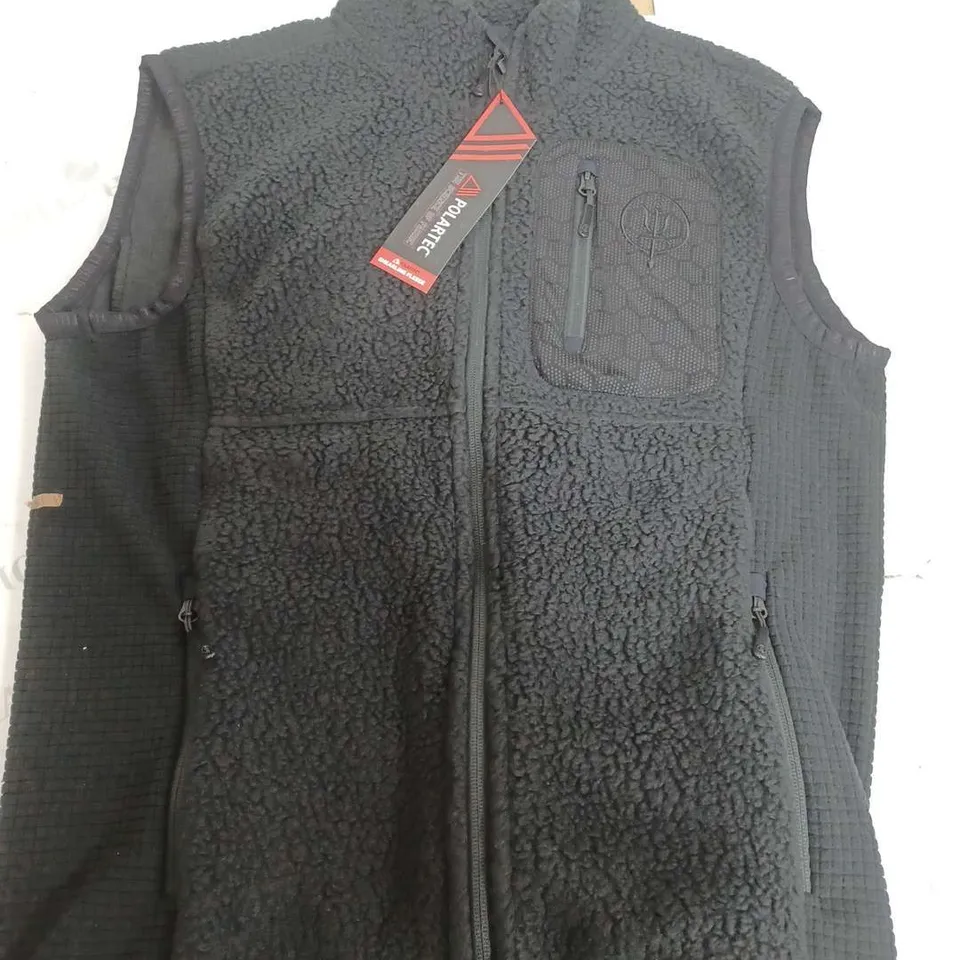 POLARTEC SHEARLING FLEECE IN BLACK - LARGE