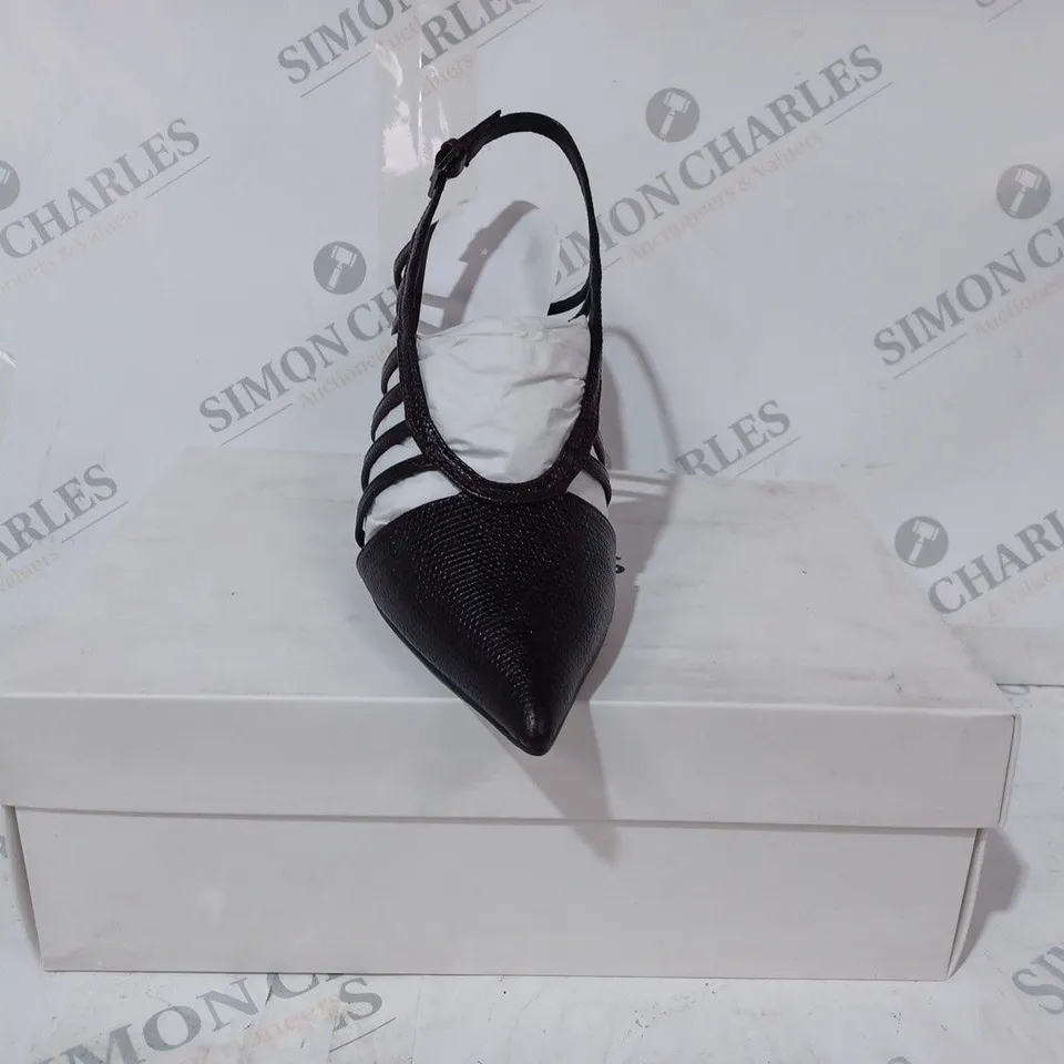 BOXED PAIR OF REISS DAPHNE SLINGBACK HEELS IN POMEGRANATE SIZE 5