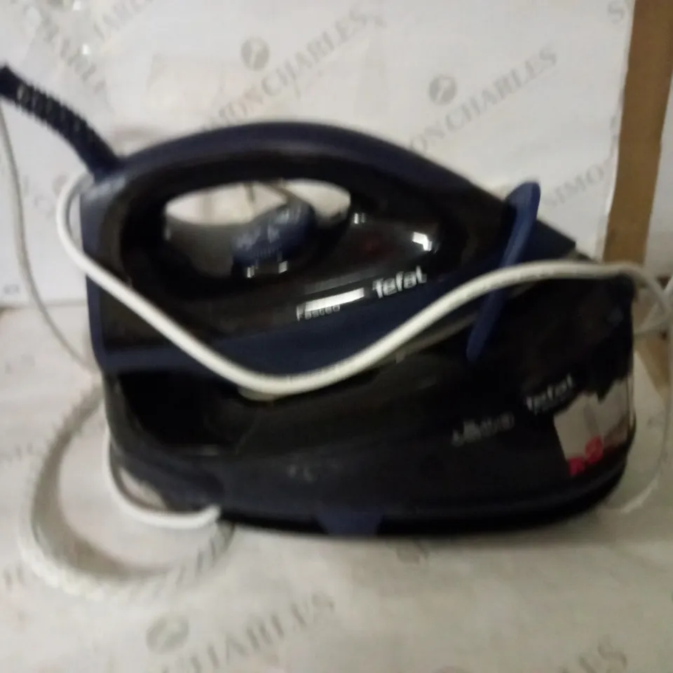 MORPHY RICHARDS STEAM GENERATOR IRON 
