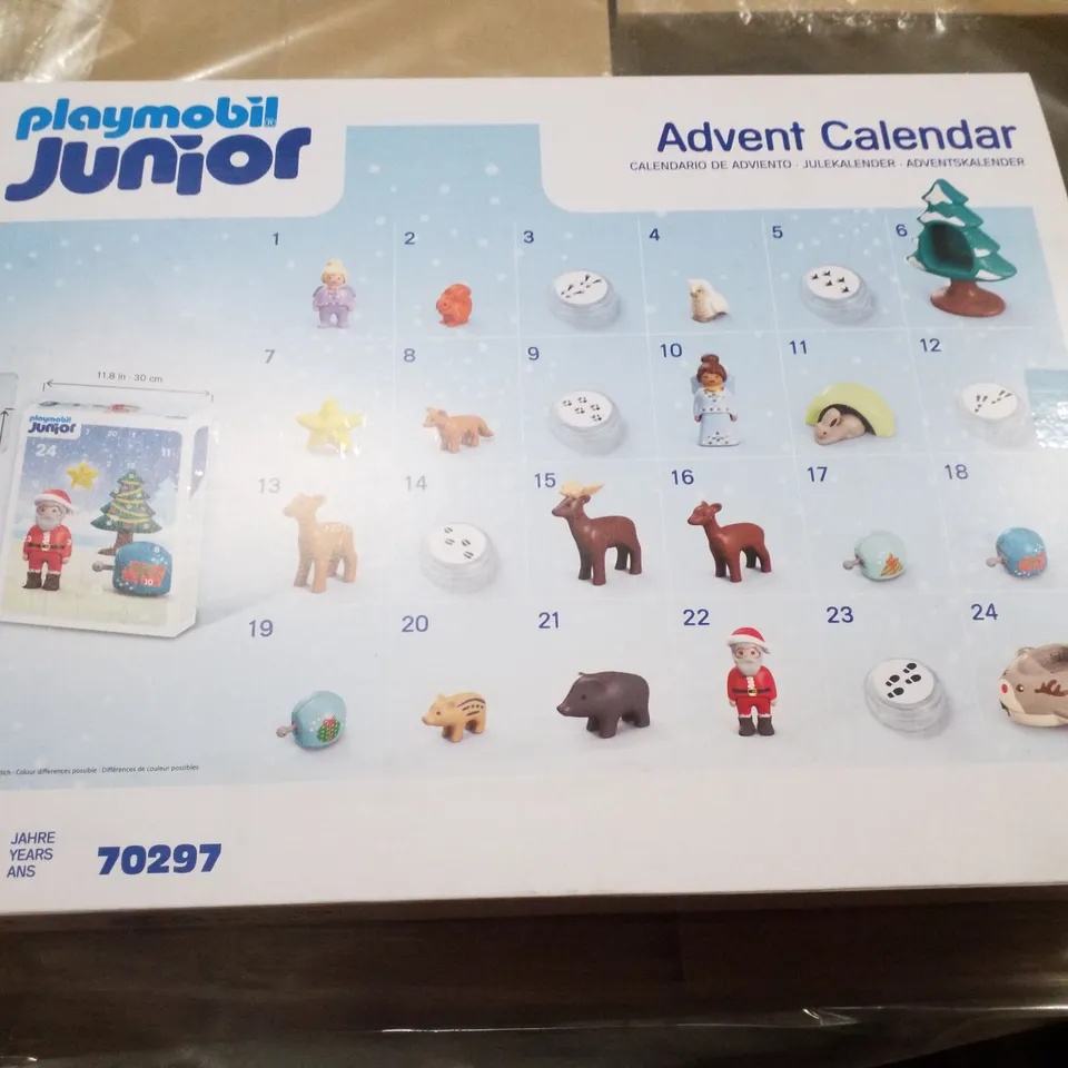 PALLET CONTAINING APPROXIMATELY 60 PLAYMOBIL JUNIOR ADVENT CALENDARS