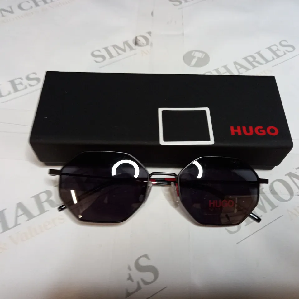 HUGO BOSS MENS ROUND SUNGLASSES