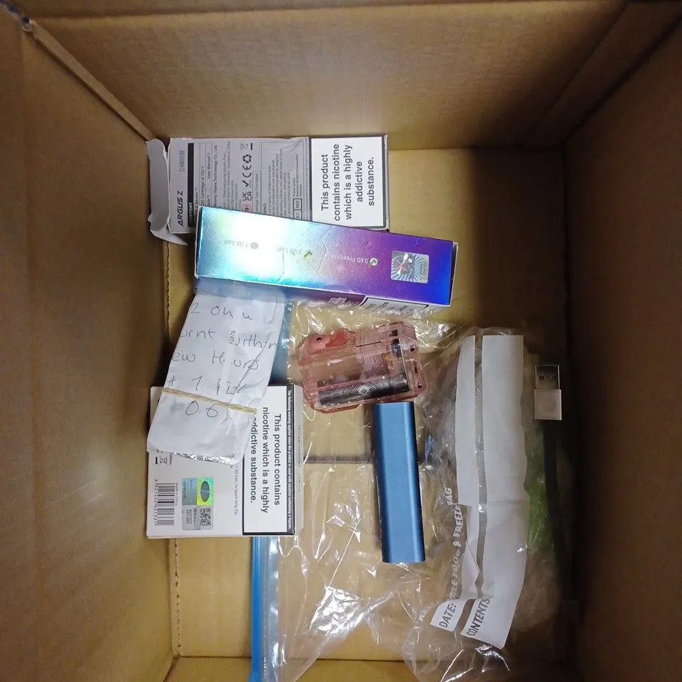 BOX OF APPROX 10 ITEMS TO INCLUDE CALIBURN A2, VOOPOO ARGUS 2, VAPORESSO XROS 3 MINI.
