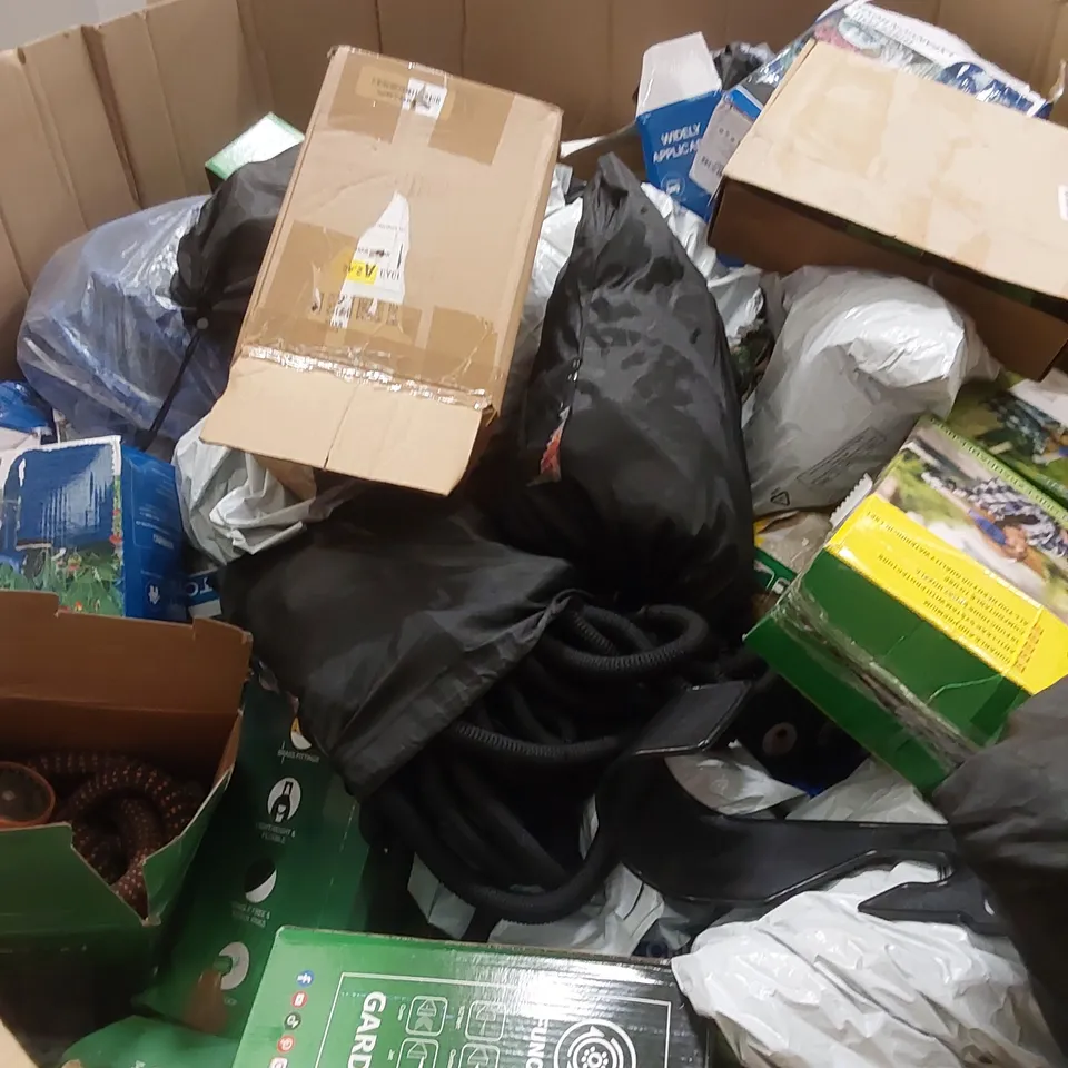 PALLET TO CONTAIN A LARGE QUANTITY OF HOSE PIPES AND SIMILAR PRODUCTS