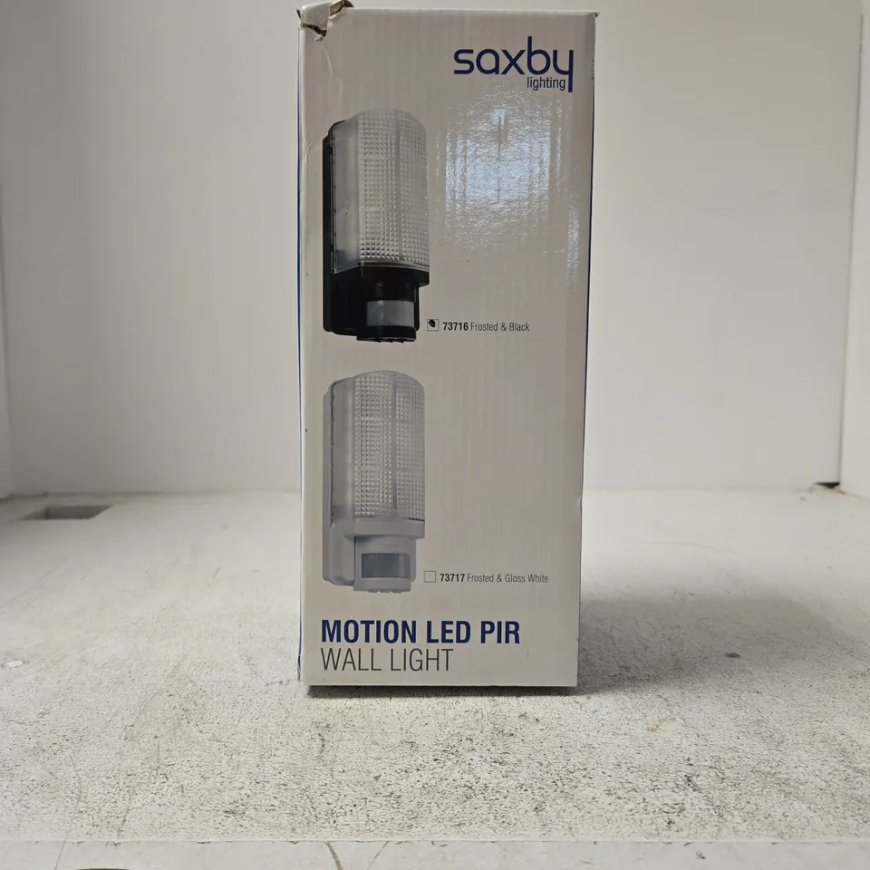 SAXBY LIGHTING MOTION LED PIR WALL LIGHT FROSTED/BLACK
