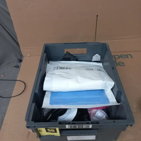 TOTE OF APPROXIMATELY 15 ASSORTED ITEMS TO INCLUDE: MYCO  SCALES