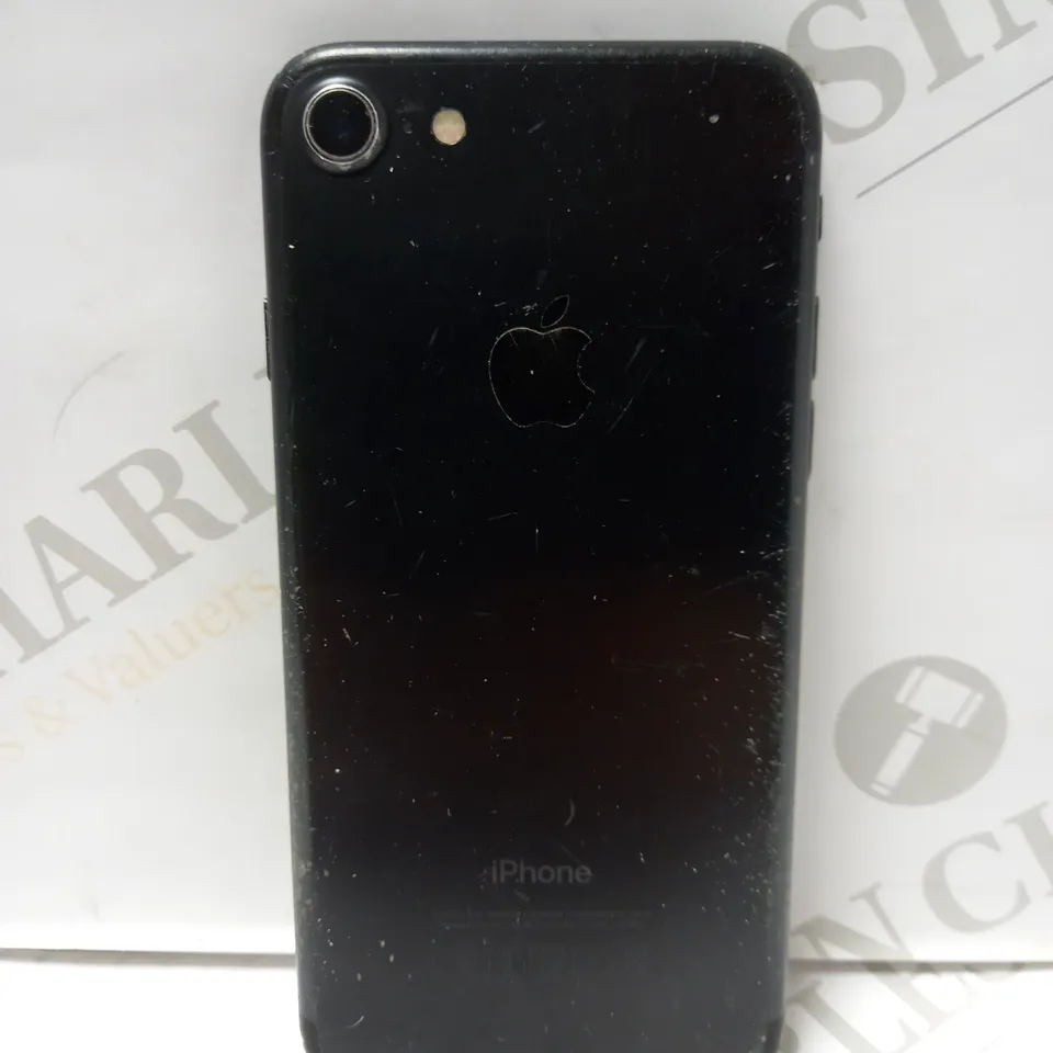 APPLE IPHONE 7 A1778 - BLACK 