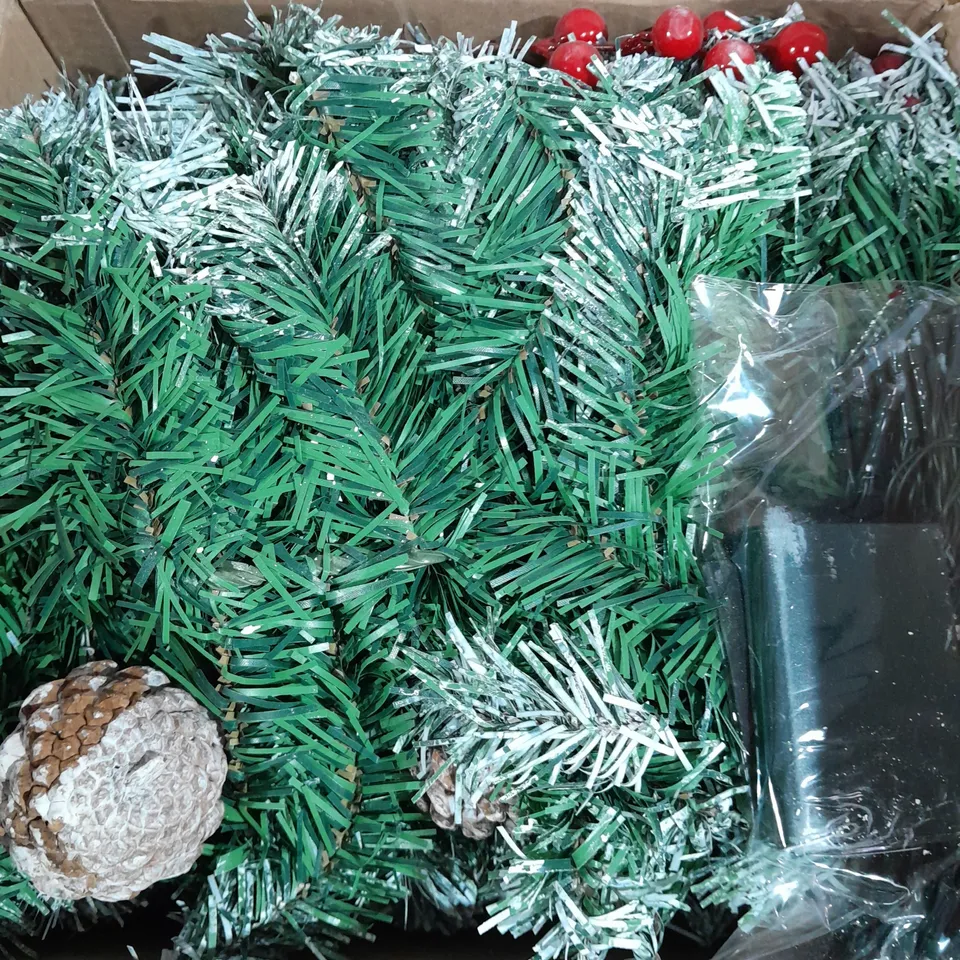 BOXED 2,7M XMAS GARLAND 