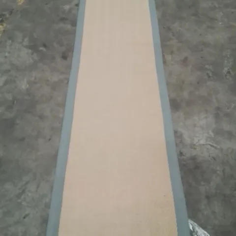 QUALITY DESIGNER AREA RUG - APPROXIMATELY 230X60CM