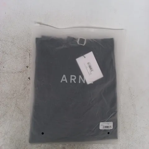 BAGGED ARNE FORMAL STRETCH SIDE ADJUSTER SHORTS IN NAVY SIZE 30