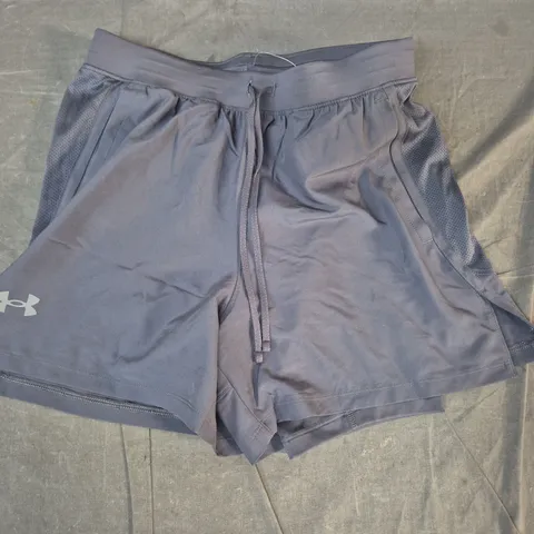 UNDER ARMOUR LAUNCH 2-IN-1 SHORTS IN GREY SIZE MEDIUM