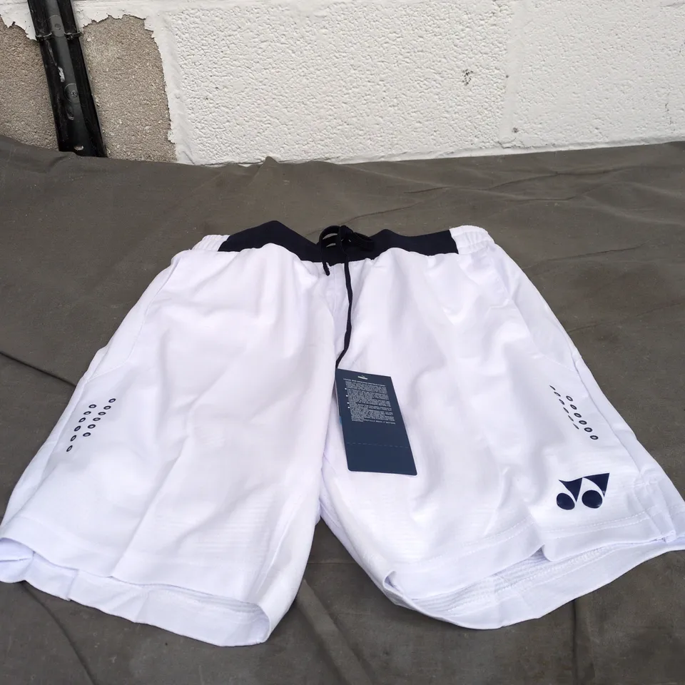 YONEX WHITE/BLUE SHORTS EU SMALL WITH TAGS