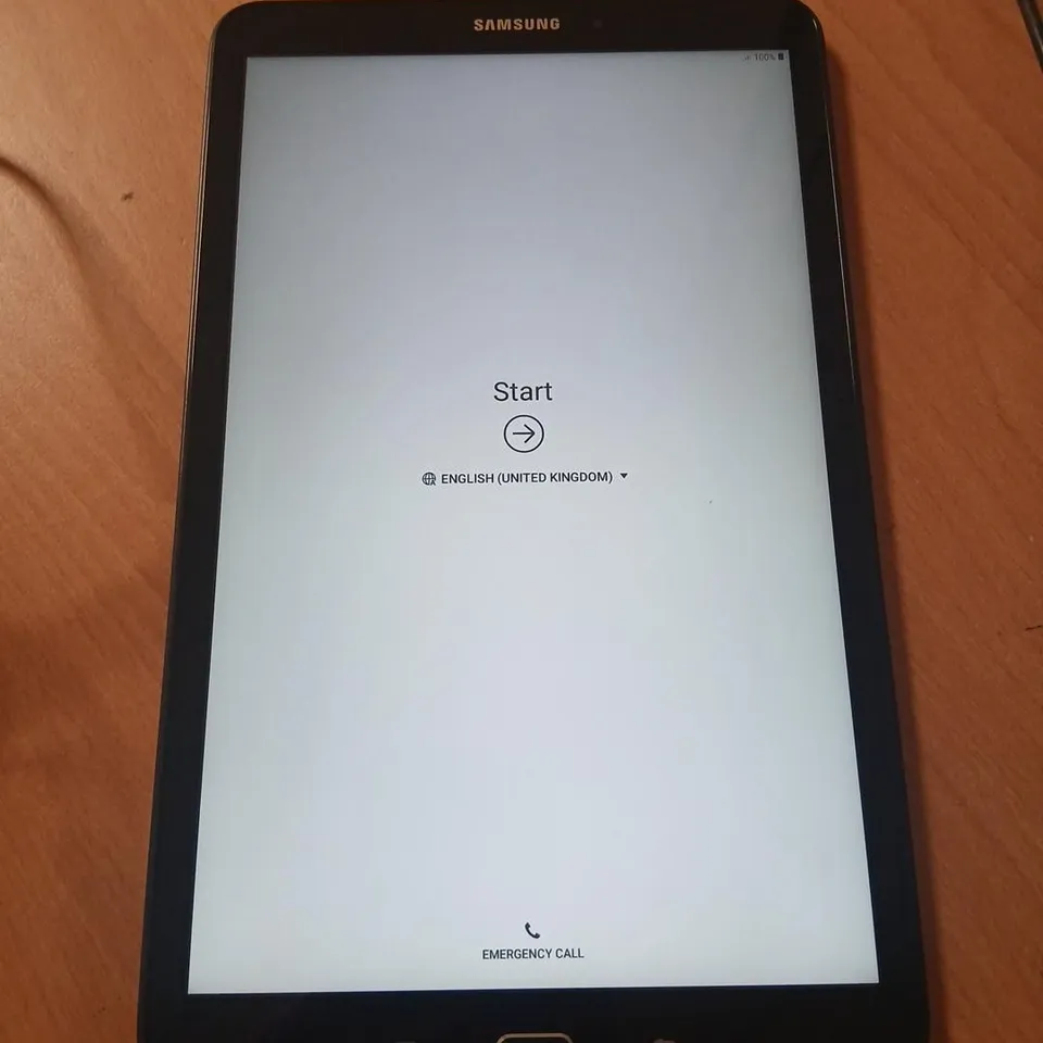 SAMSUNG GALAXY TAB A TABLET SM-T585 16GB – BLACK