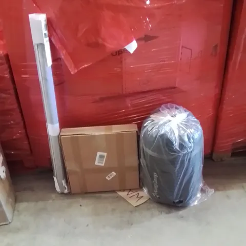 PALLET OF ASSORTED HOUSEHOLD GOODS AND PRODUCTS TO INCLUDE;CAMPING BAG,ROLLER BLINDS,PICTURE FRAME 