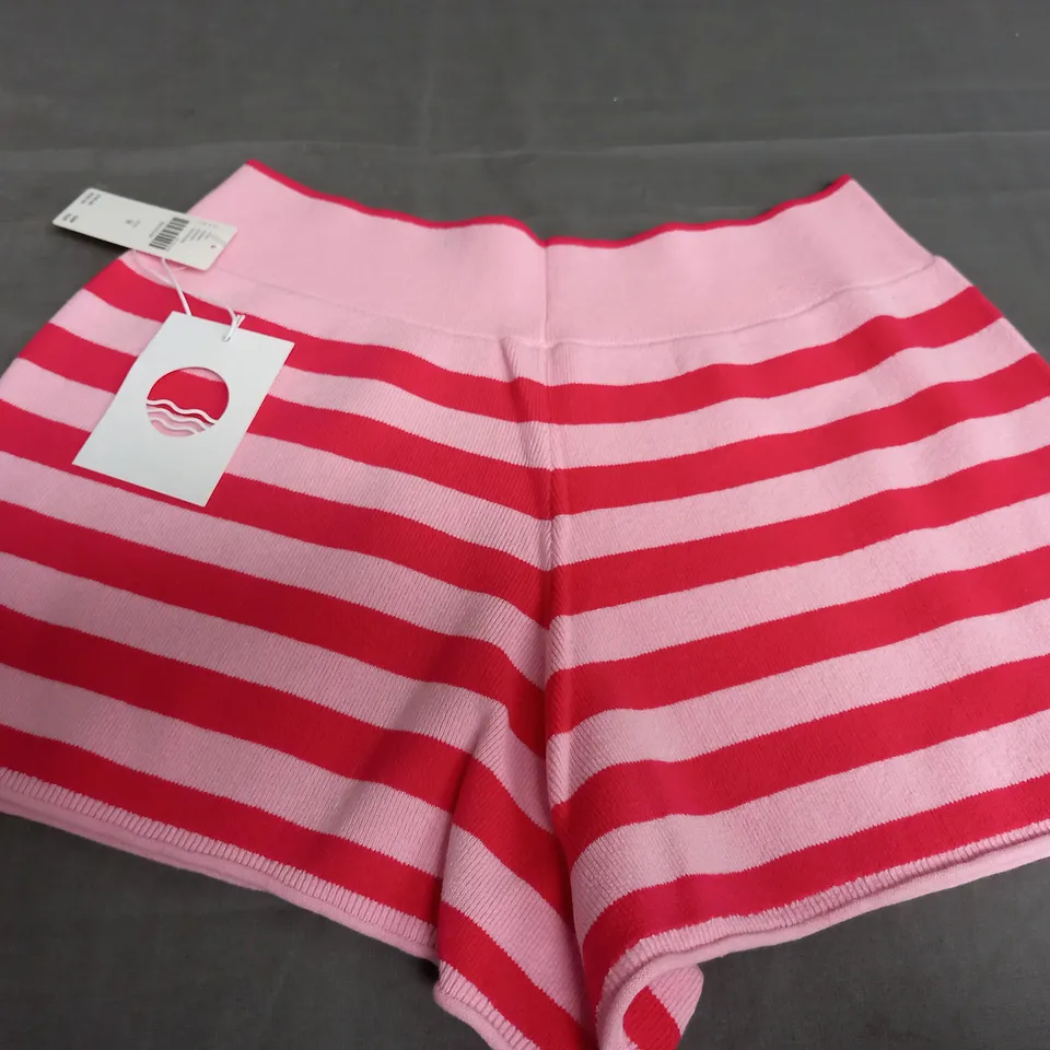 ANTHROPOLOGIE PINK & RED SHORTS - MEDIUM