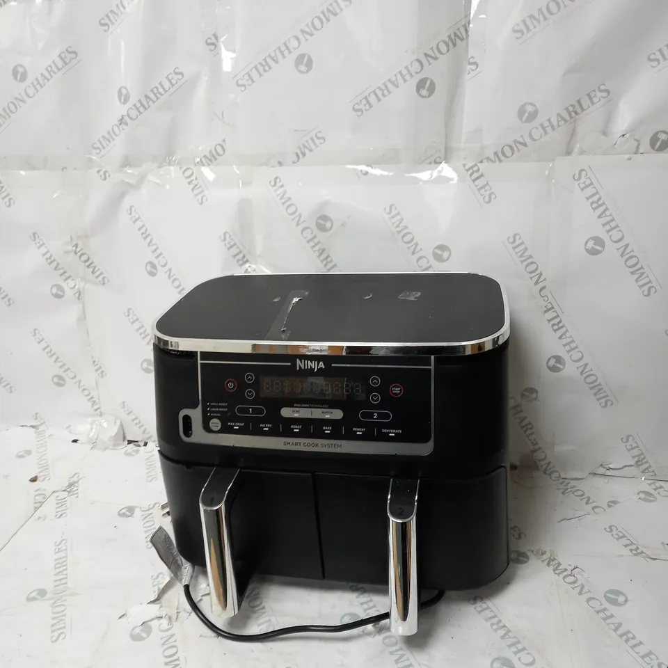 BOXED NINJA FOODI MAX 9.5L DUAL ZONE AIRFRYER AF451UK