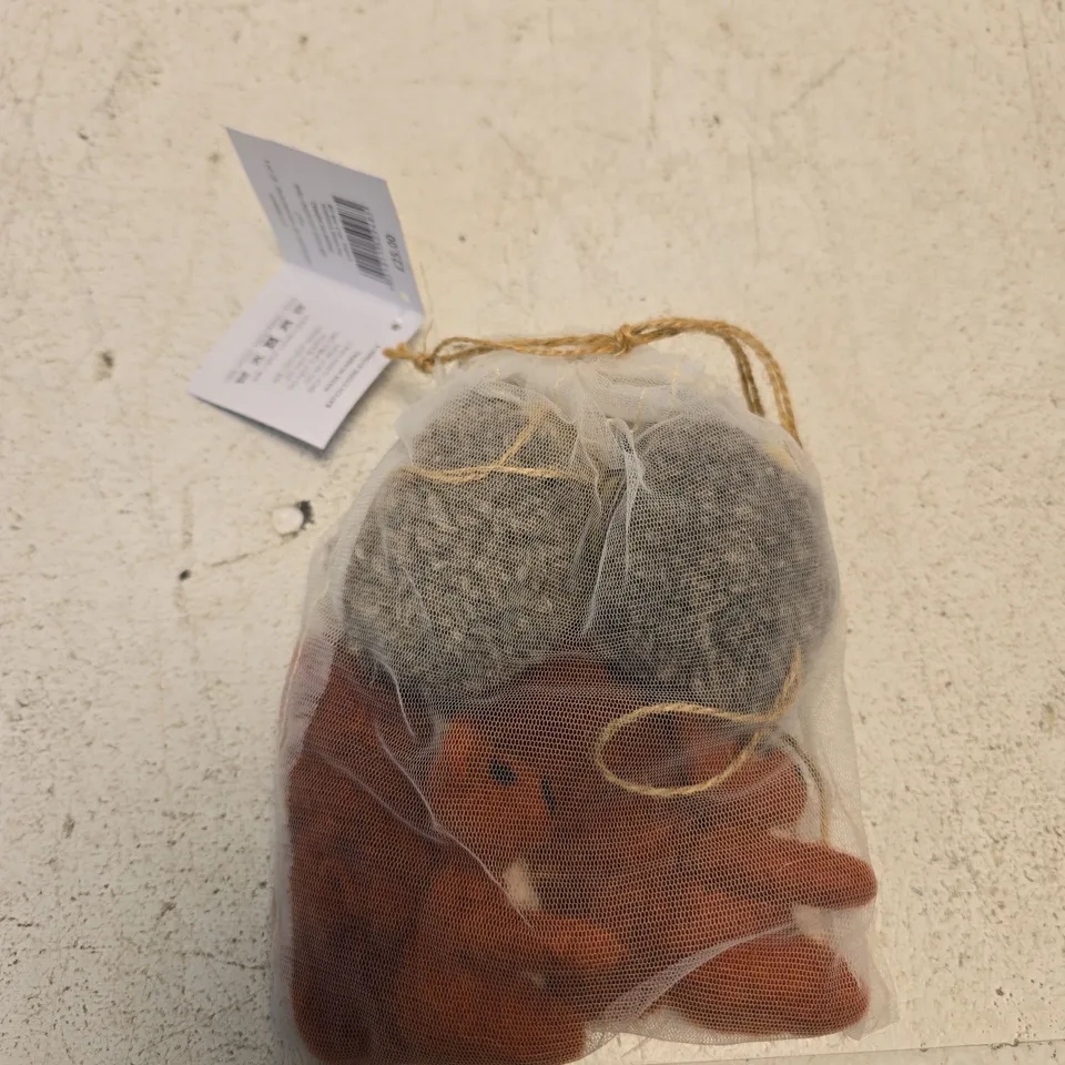 THE WHITE COMPANY WOODLAND FELT DECORATIONS – SET OF 6