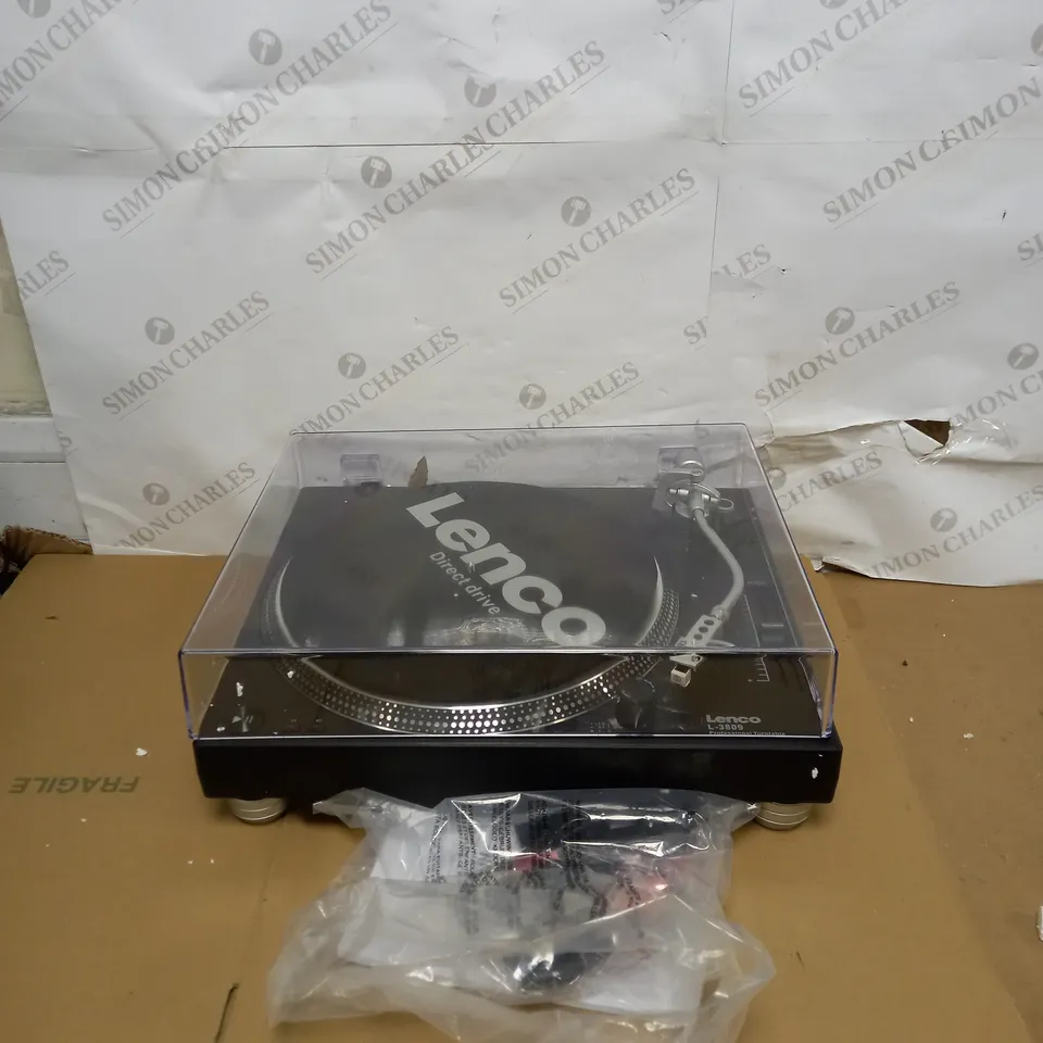 LENCO DIRECT DRIVE TURNTABLE (L-3809BK)