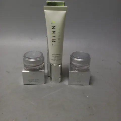LOT OF 3 TRINNY LONDON SKIN CARE PRODUCTS TO INCLUDE BFF CREAM SKIN PERFECTOR 30ML, MIRACLE BLUR LIP & LINE FILLER 4G AND A T-POT REFILL POT