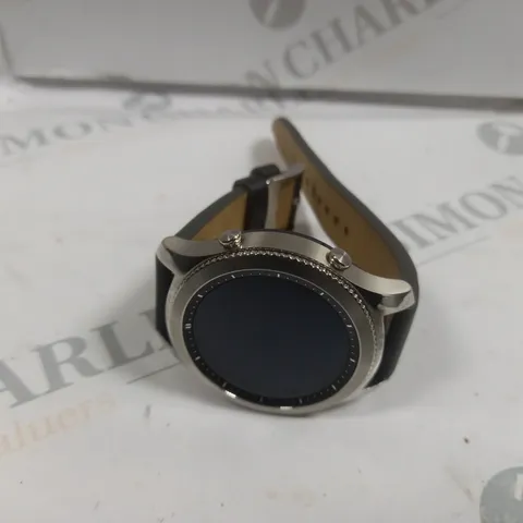 SAMSUNG GEAR S3 CLASSIC SMART WATCH