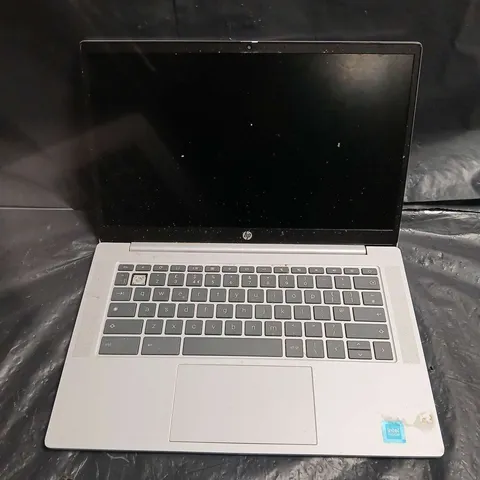 HP CHROMEBOOK LAPTOP – SILVER, CHROMEOS
