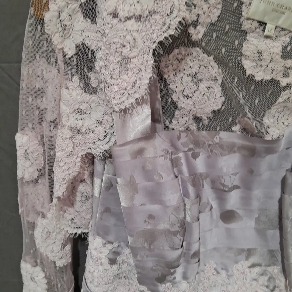 JOHN CHARLES PALE PURPLE FLORAL LACE EMBELLISHED DRESS AND SHOULDER JACKET - 14