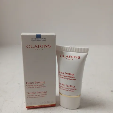 BOXED CLARINS PARIS GENTLE PEELING FACIAL SCRUB WITH PRIMROSE EXTRACT - 15 ML